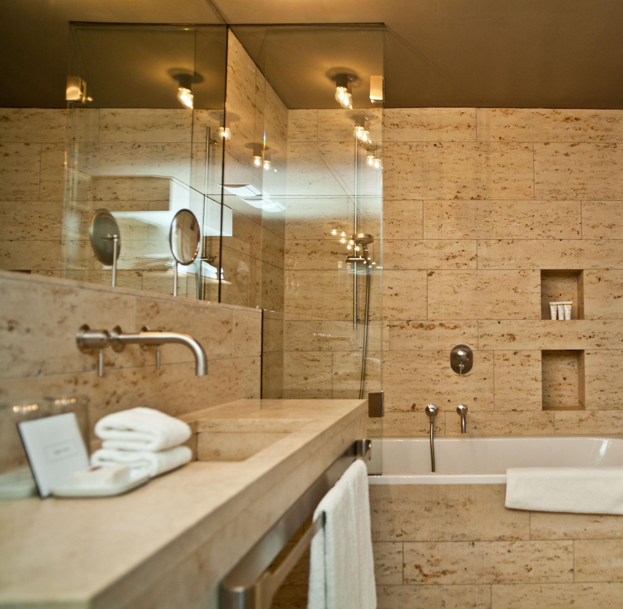 Cortiina 4*